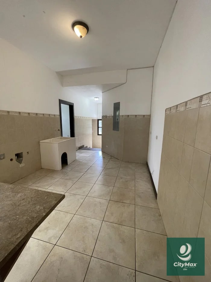 CASA EN VENTA Y/O RENTA - CARRETERA A EL SALVADOR - 12