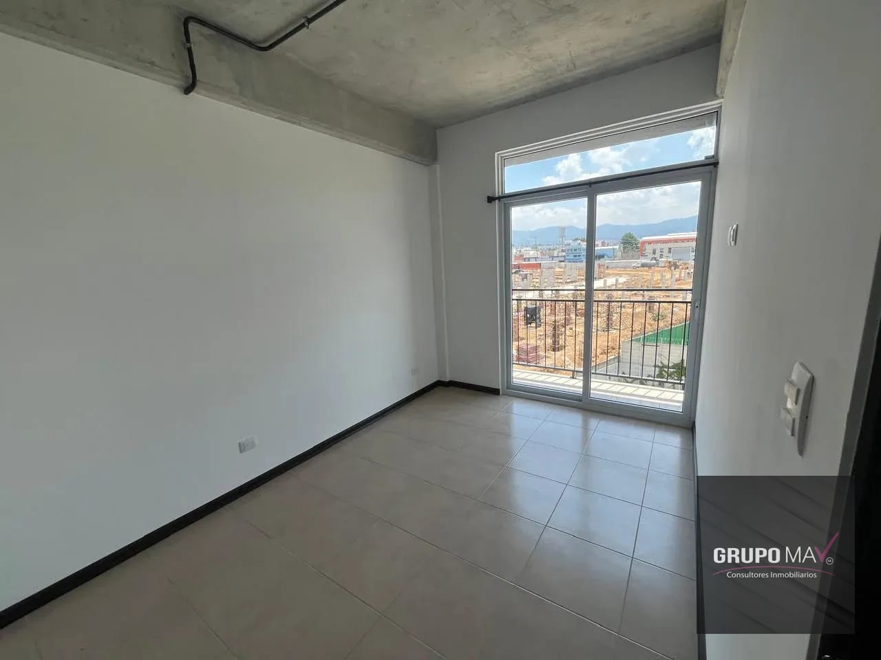 Apartamento Nikao Apartamentos Mixco Zona 4 — Apartamento en Alquiler en Zona 4 Mixco, Guatemala, Ciudad — foto 4 de 13