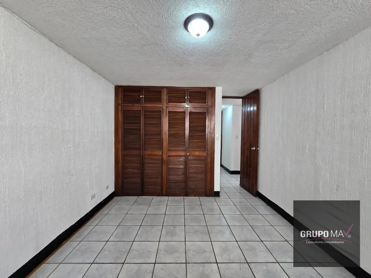 Casa Zona 1 — Casa en Alquiler en Zona 1, Guatemala, Ciudad — foto 8 de 12