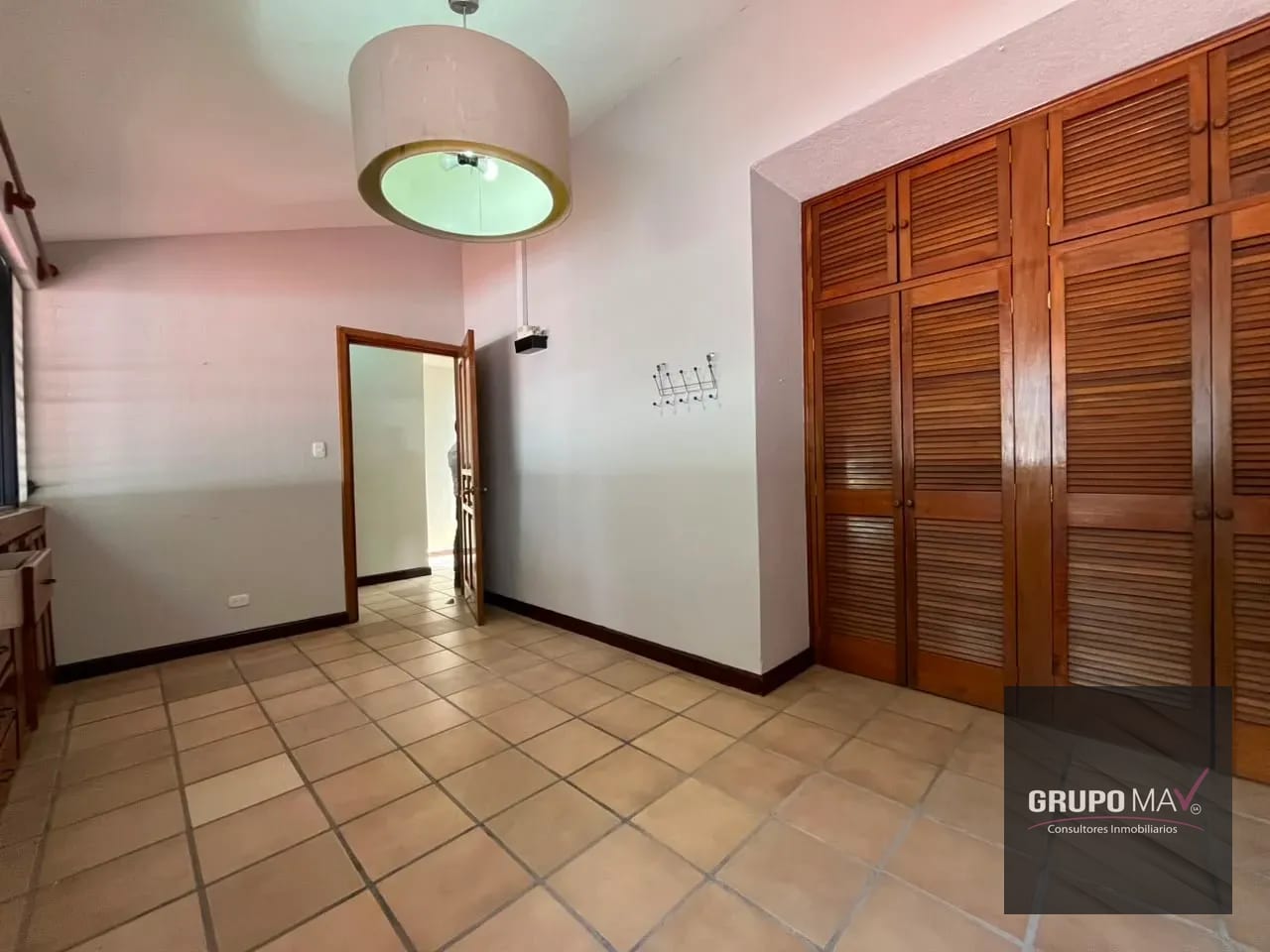 Casa Zona 16 Residencial San Gaspar — Casa en Alquiler en San Gaspar, Zona 16, Guatemala, Ciudad — foto 11 de 14