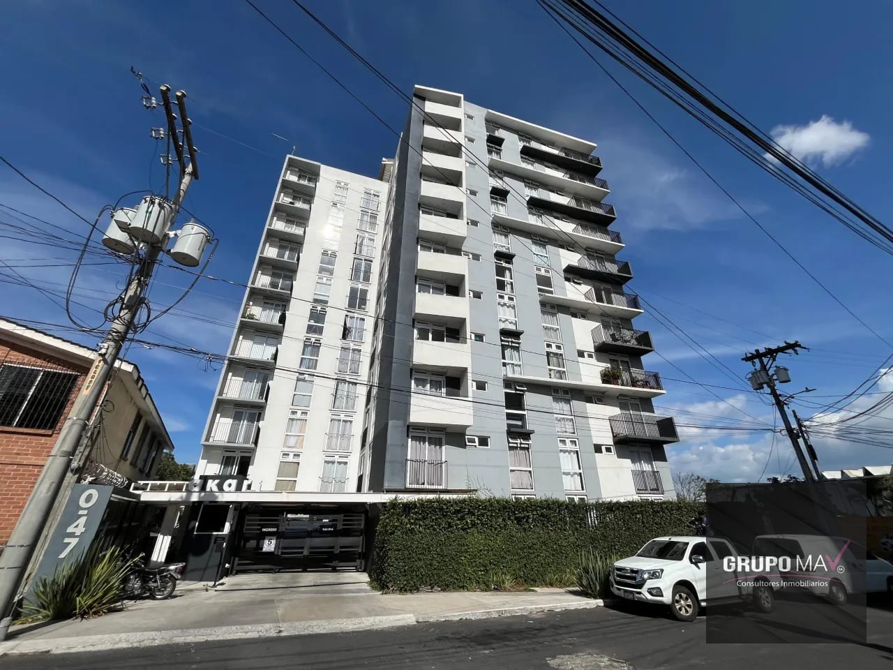 Apartamento Amueblado Edificio Akari Mixco Zona 2 — Apartamento en Alquiler en Akari, Zona 2 Mixco, Guatemala, Ciudad — foto 1 de 8