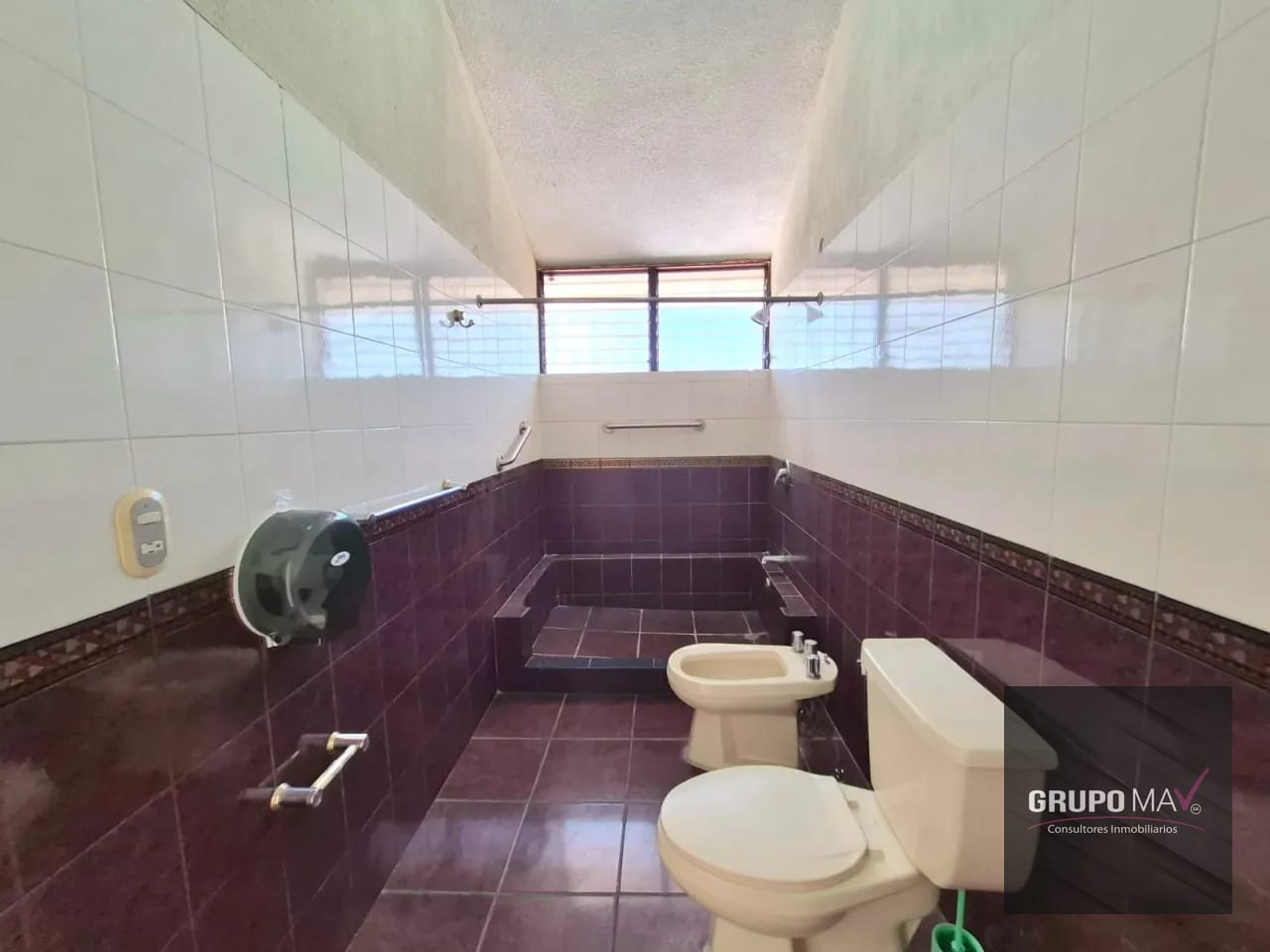Casa Residencial Bosques de San Nicolas, Mixco Zona 4 — Casa en Venta en Bosques de San Nicolás, Zona 4 Mixco, Guatemala, Ciudad — foto 11 de 15