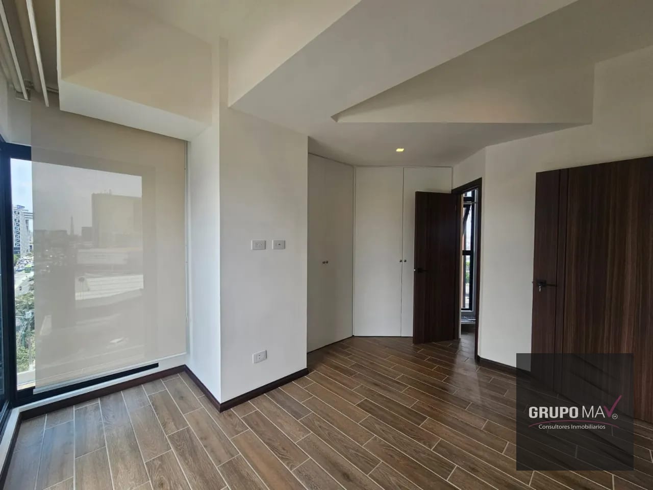 Apartamento Zona 4 Edificio Séptimo — Apartamento en Alquiler en Séptimo, Zona 4, Guatemala, Ciudad — foto 2 de 6