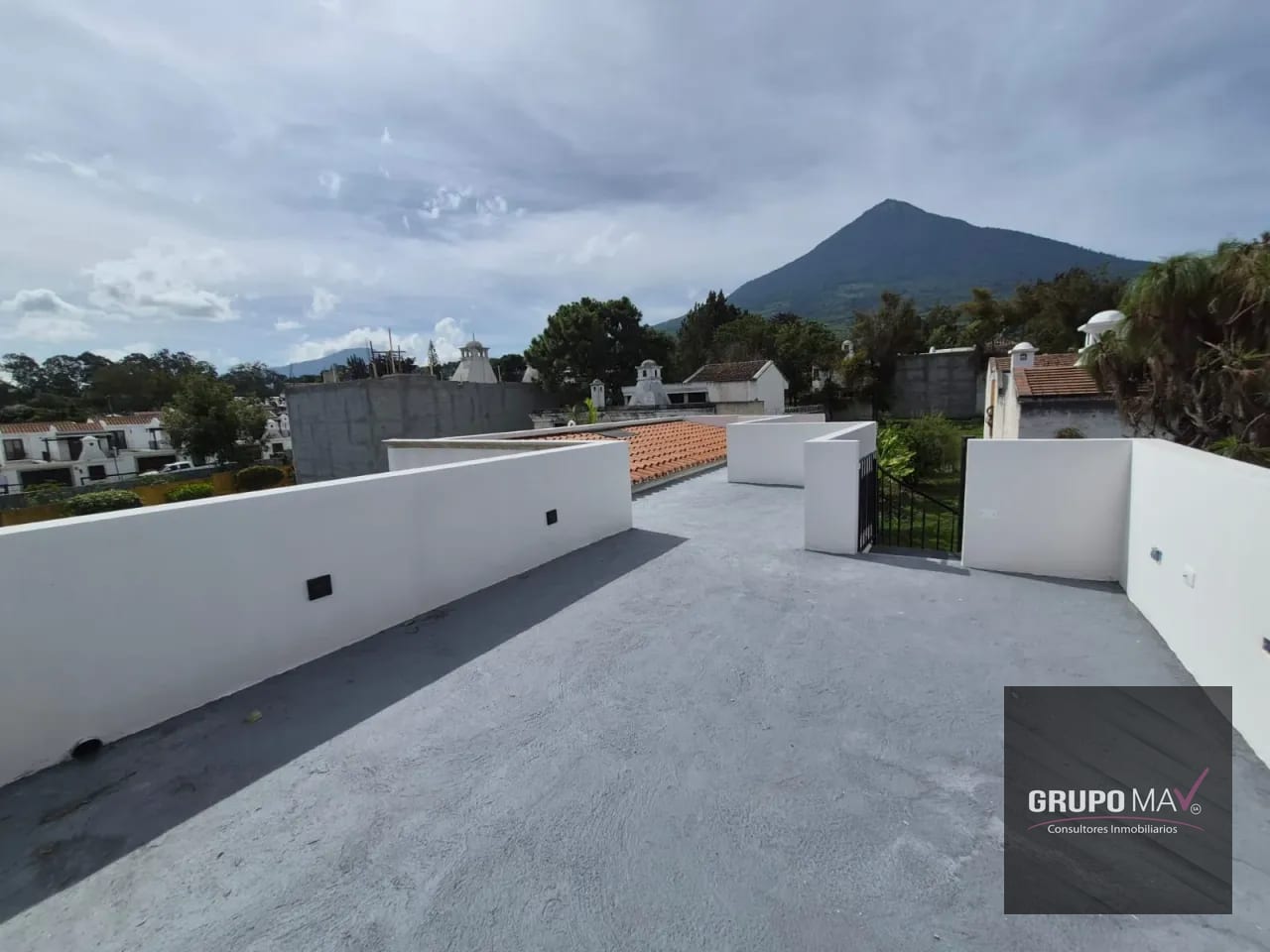 Casa Residencial Alameda Don Vicente Antigua Guatemala — Casa en Venta en Ciudad Vieja, Sacatepéquez — foto 11 de 11