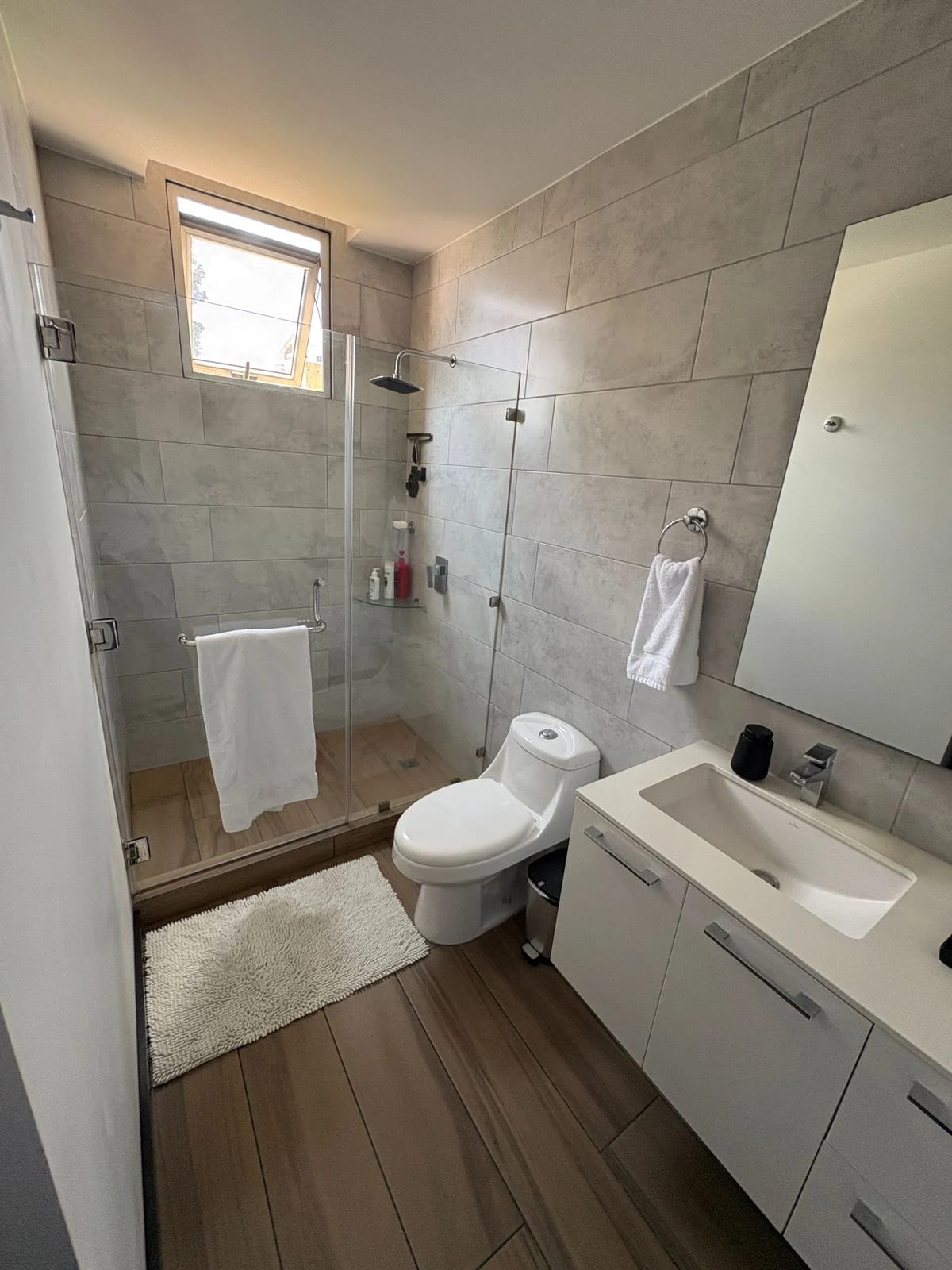 Apto en venta en CASSIA zona 15 — Apartamento en Venta en Cassia, Zona 15, Guatemala, Ciudad — foto 5 de 6