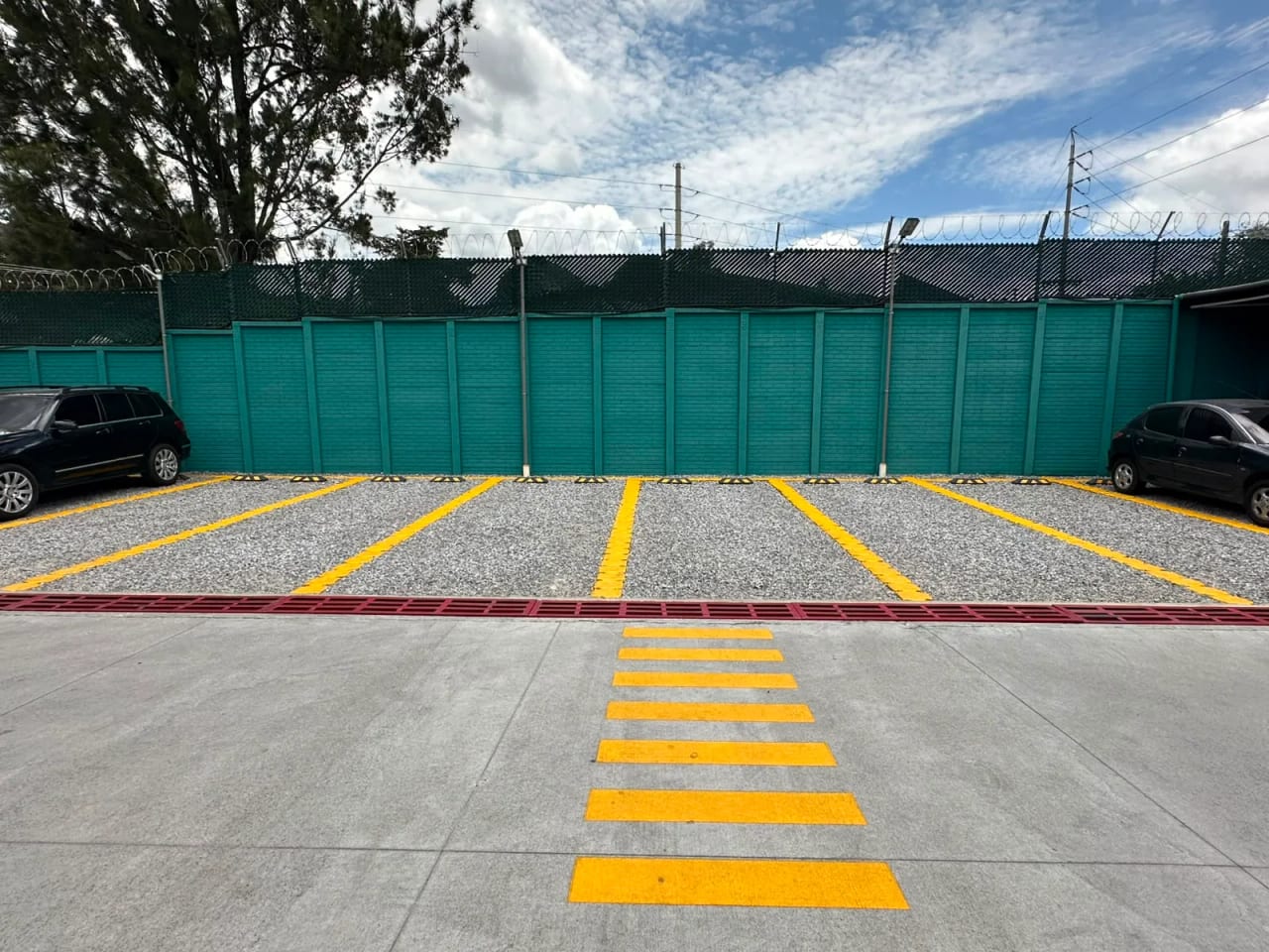 Ofibodega en renta en SAN CRISTÓBAL — Bodega / Ofibodega en Alquiler en Zona 8 Mixco, Guatemala, Ciudad — foto 6 de 6