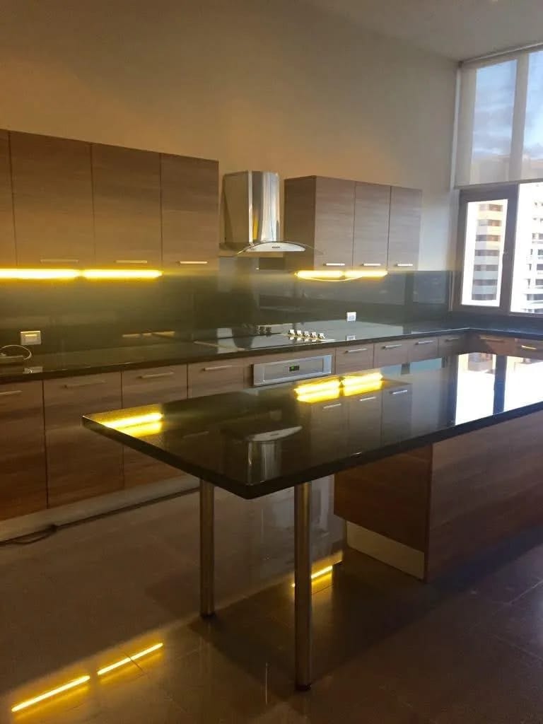 Espectacular PH en zona 14 — Apartamento en Alquiler en Matisse, Zona 14, Guatemala, Ciudad — foto 8 de 17