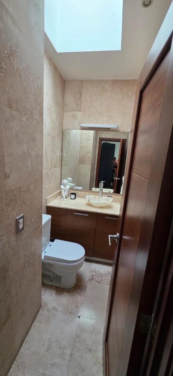 Espectacular PH en zona 14 — Apartamento en Alquiler en Matisse, Zona 14, Guatemala, Ciudad — foto 9 de 17