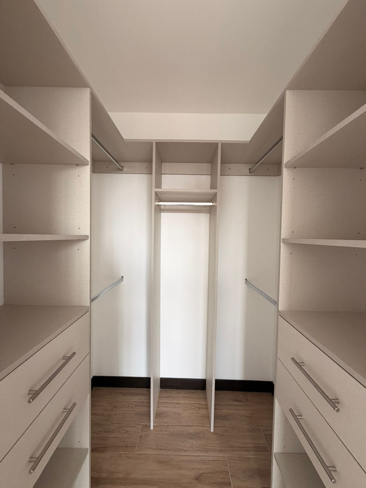 Apto en venta en ABITARE zona 13 — Apartamento en Venta en Zona 13, Guatemala, Ciudad — foto 15 de 17