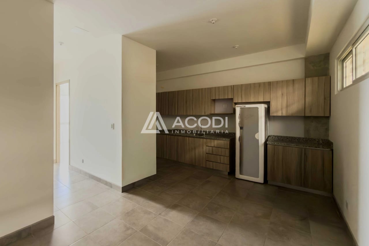 Apartamento en La Floresta, Zona 7 - Image 4
