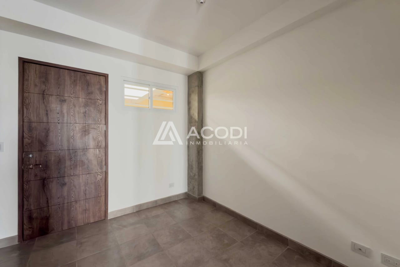 Apartamento en La Floresta, Zona 7 - Image 5