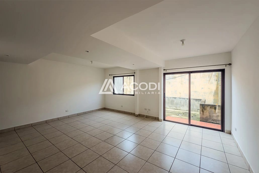Casa en El Naranjo, Zona 4 de Mixco — Casa en Alquiler en Zona 4 Mixco, Guatemala, Ciudad — foto 3 de 10
