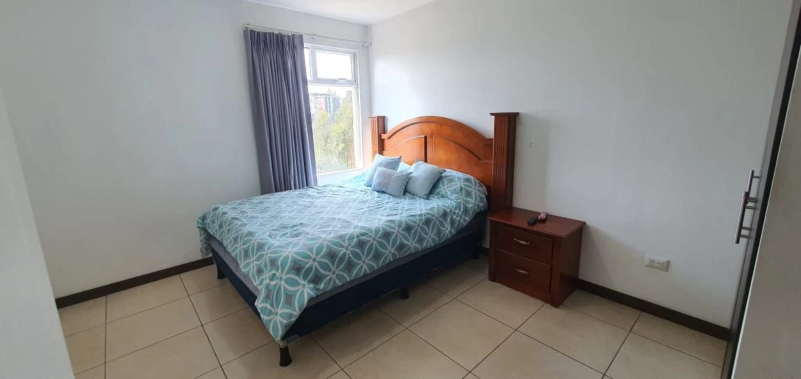 Apartamento amueblado en Zona 11 — Apartamento en Alquiler en Zona 11, Guatemala, Ciudad — foto 7 de 10