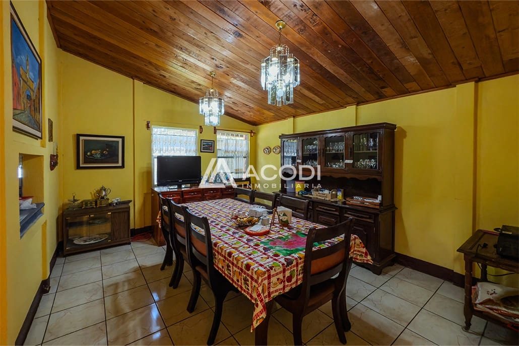 Casa de un nivel en San Lucas Sacatepéquez — Casa en Venta en San Lucas Sacatepéquez, Sacatepéquez — foto 4 de 10