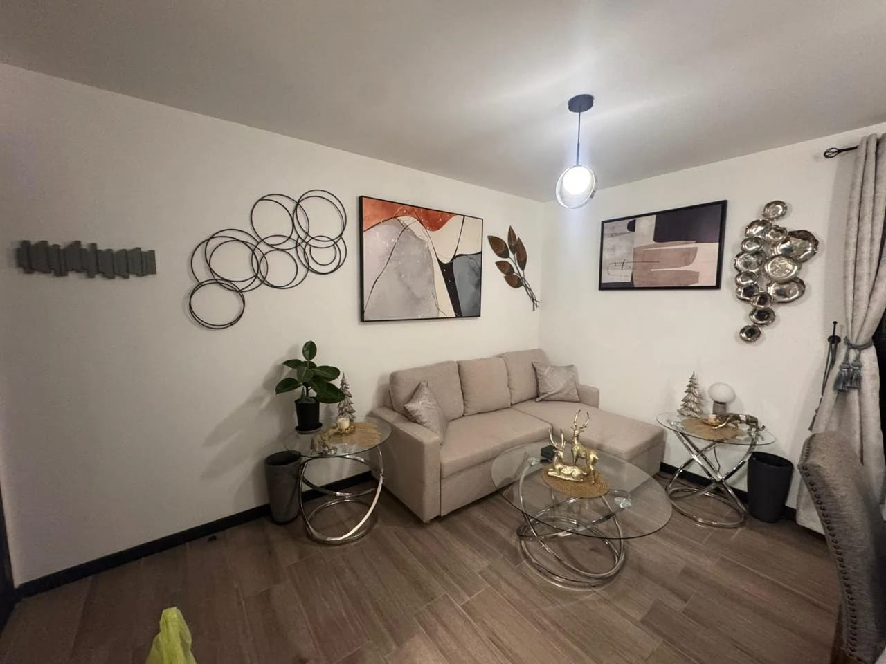 Apartamento amueblado en Zona 11 — Apartamento en Alquiler en Zona 11, Guatemala, Ciudad — foto 1 de 7