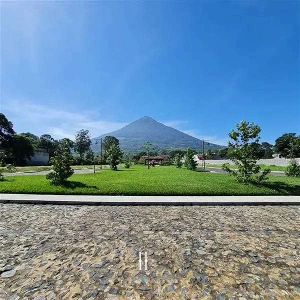 Casa cerca de Antigua Guatemala — Casa en Venta en Antigua, Sacatepéquez — foto 2 de 8