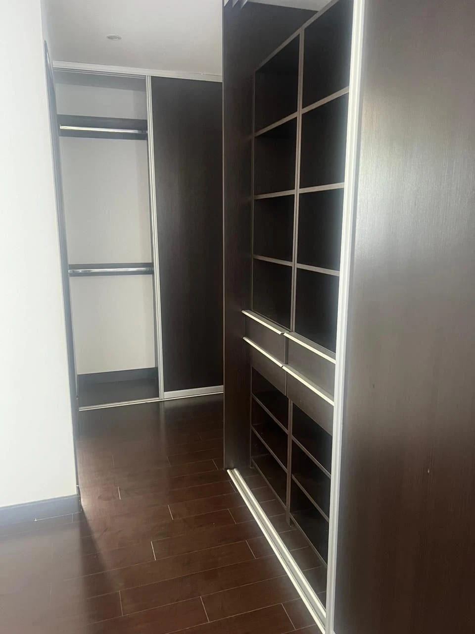Apartamento en Zona 14 — Apartamento en Alquiler en Zona 14, Guatemala, Ciudad — foto 9 de 10