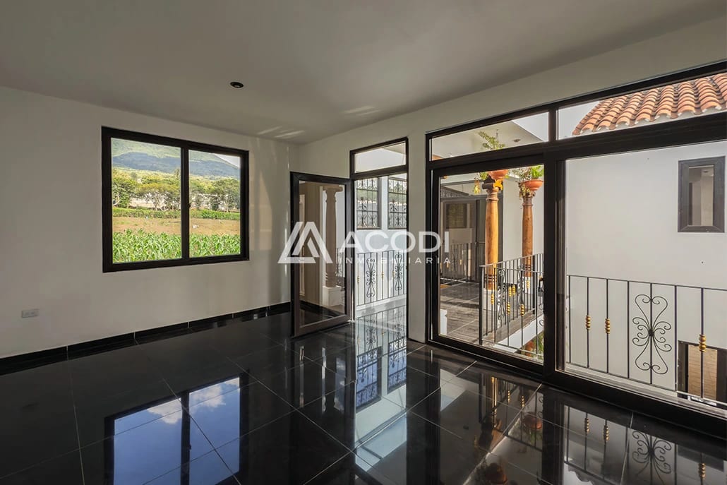 Casa cerca de Antigua Guatemala, Alotenango — Casa en Venta en Alotenango, Sacatepéquez — foto 9 de 12
