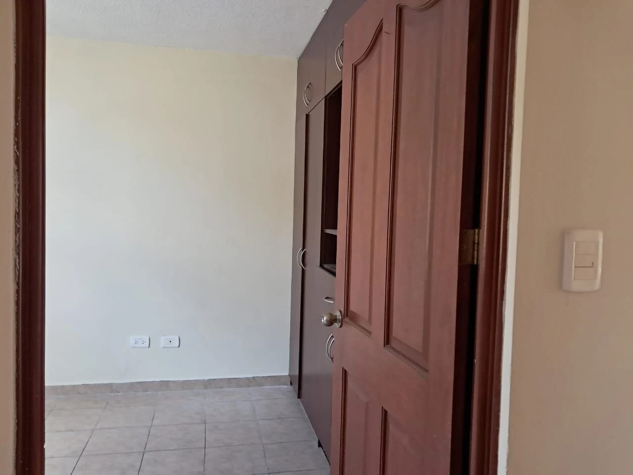 Townhouse en San Lucas Sacatepéquez — Casa en Venta en San Lucas Sacatepéquez, Sacatepéquez — foto 5 de 10