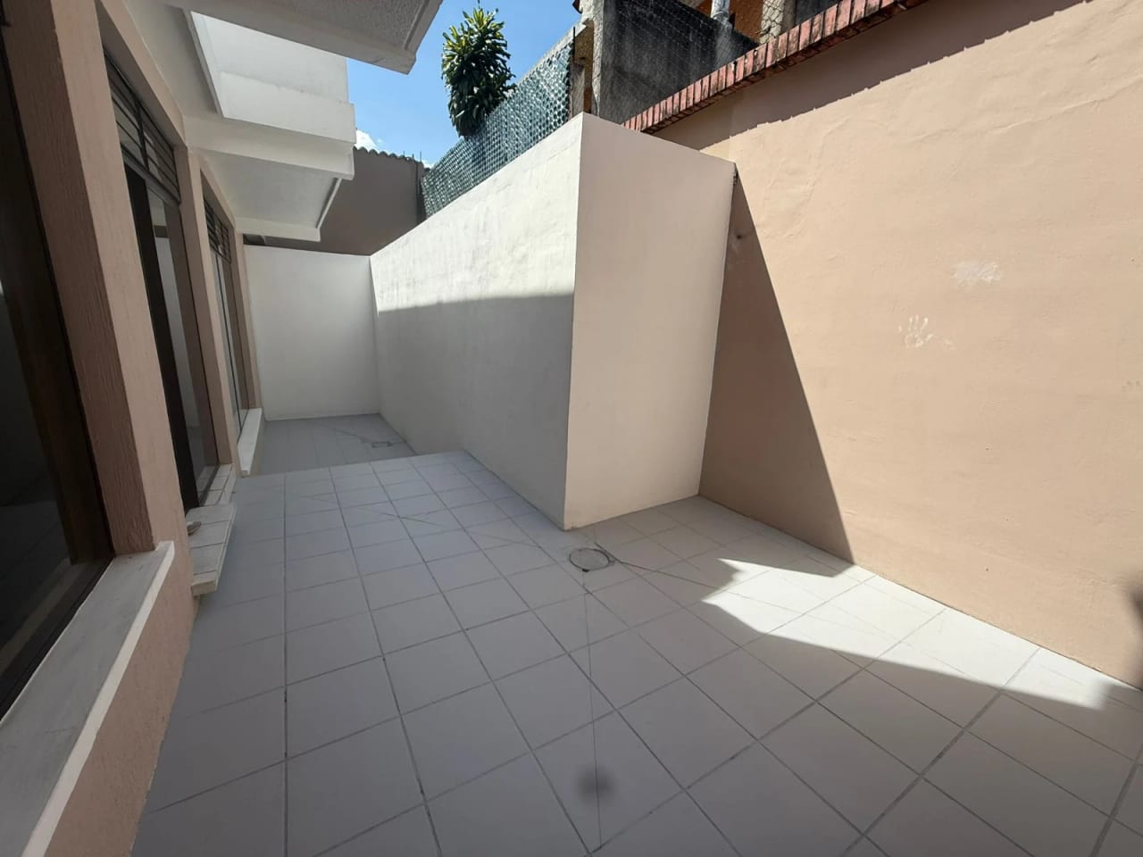 Casa en Zona 13 — Casa en Alquiler en Zona 13, Guatemala, Ciudad — foto 10 de 10