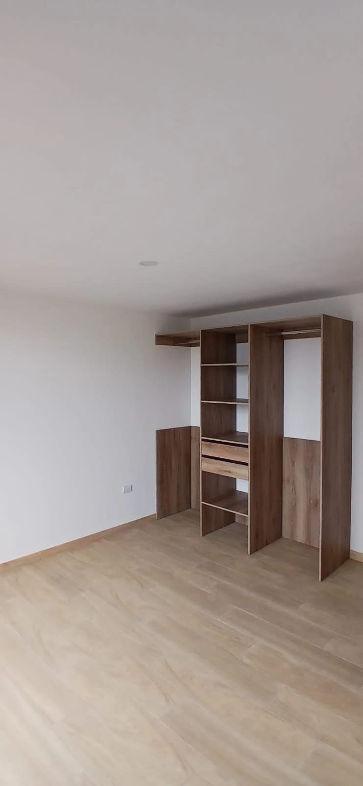 Apartamento tipo estudio en Zona 10 — Apartamento en Venta en Zona 10, Guatemala, Ciudad — foto 8 de 12