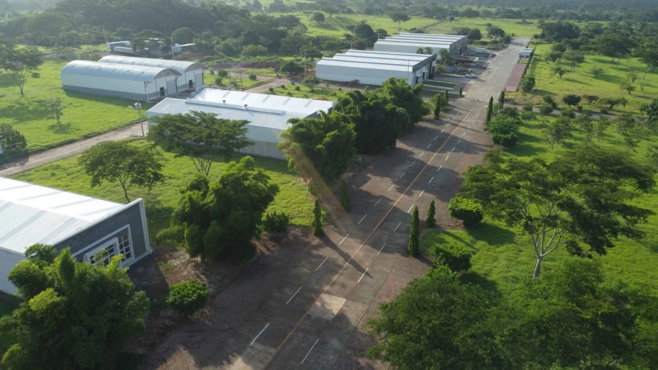 Terrenos en Parque Industrial, Km 67, Escuintla — Terreno en Venta en Escuintla, Escuintla — foto 4 de 7