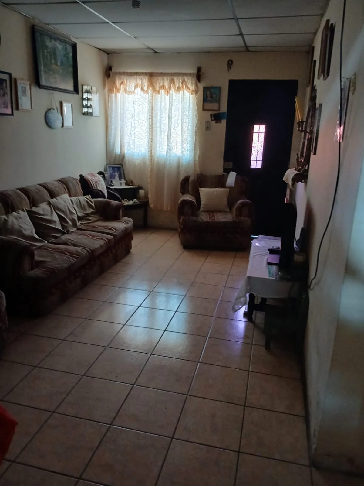 Casa comercial en Zona 12 — Casa en Alquiler en Zona 12, Guatemala, Ciudad — foto 2 de 4