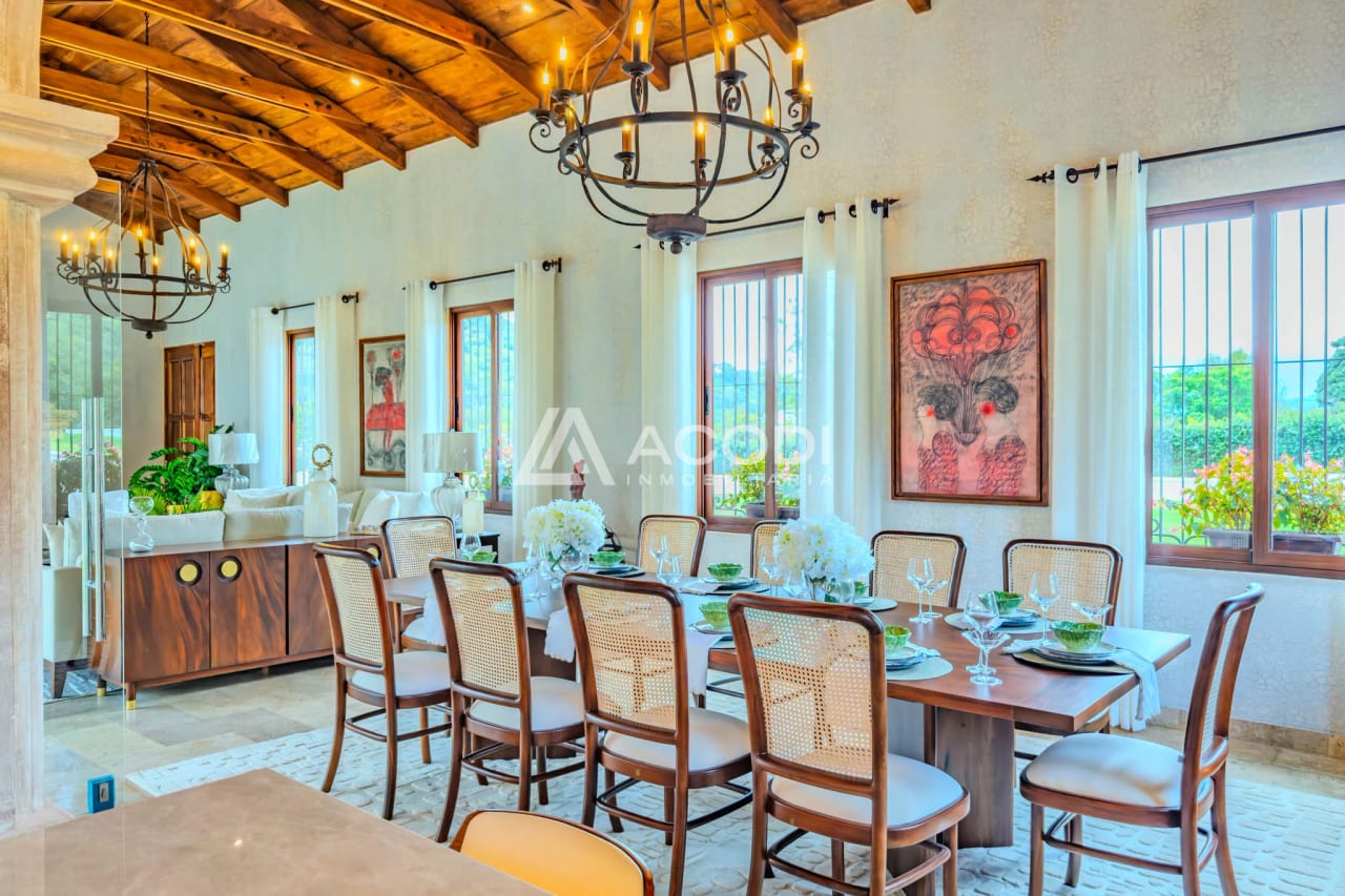 Casa de un nivel amueblada en Antigua Guatemala — Casa en Venta en Antigua, Sacatepéquez — foto 7 de 10