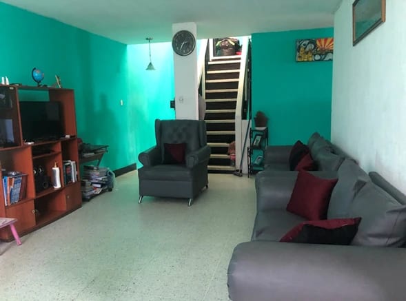 Casa para comercio o vivienda en Villa Nueva — Casa en Venta en Villa Nueva, Guatemala, Ciudad — foto 1 de 9