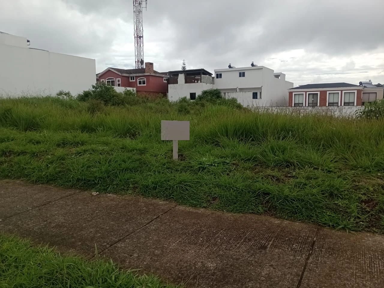 Terreno en Hacienda Real, Zona 16 — Terreno en Venta en Zona 16, Guatemala, Ciudad — foto 2 de 3