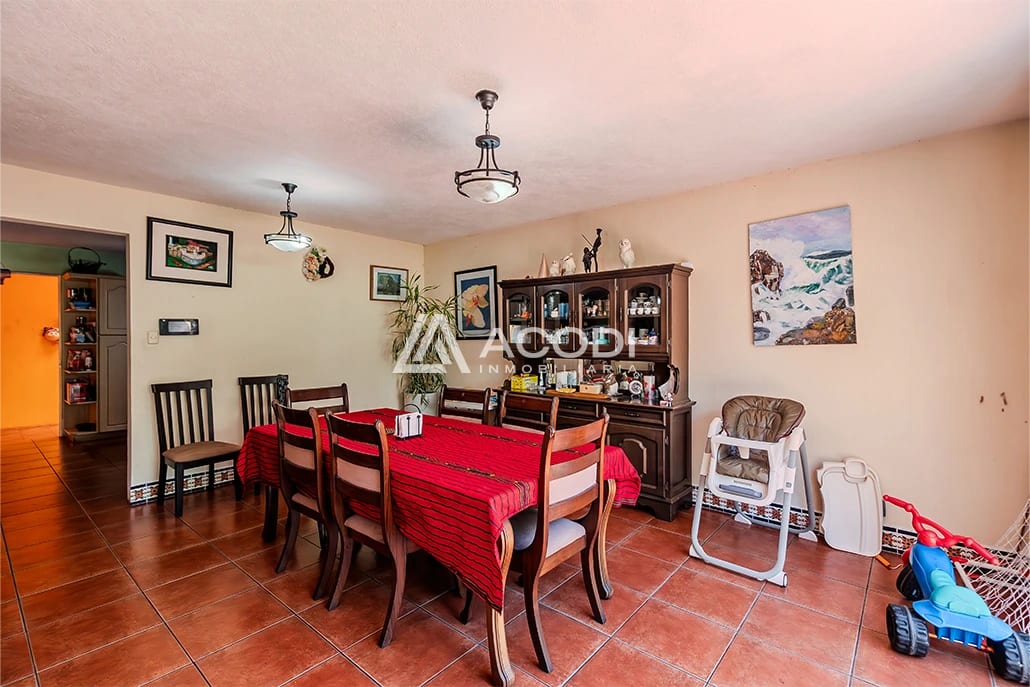 Casa con terreno en San Cristóbal sector B1, Zona 8 de Mixco — Casa en Venta en Zona 8 Mixco, Guatemala, Ciudad — foto 2 de 10