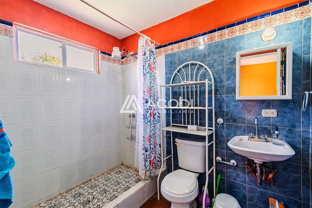 Casa con terreno en San Cristóbal sector B1, Zona 8 de Mixco — Casa en Venta en Zona 8 Mixco, Guatemala, Ciudad — foto 8 de 10