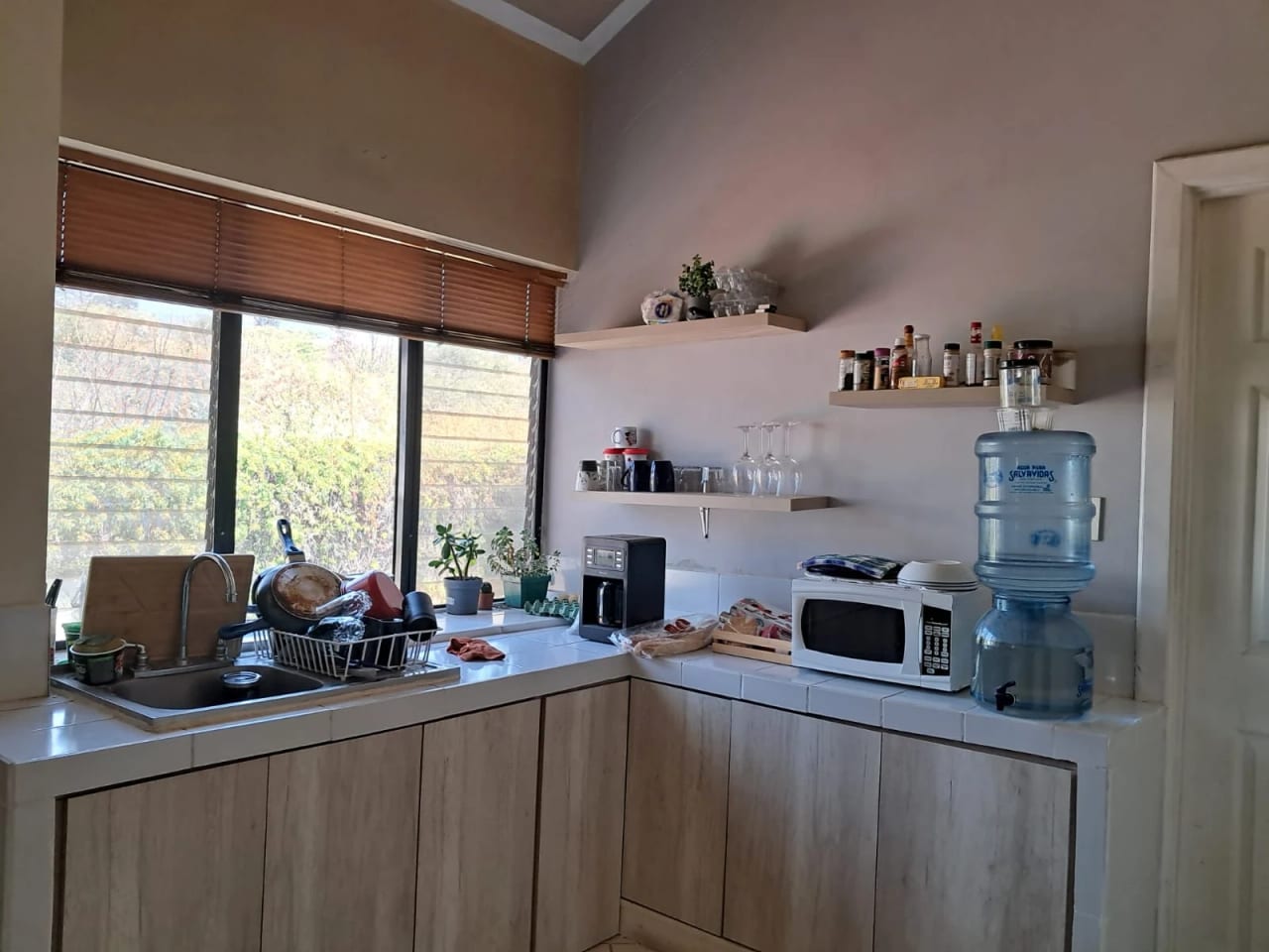 Casa amueblada en San Cristóbal, zona 8 de Mixco — Casa en Venta en Zona 8 Mixco, Guatemala, Ciudad — foto 4 de 10