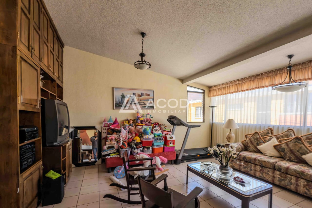 Casa en San Cristóbal sector A6, Mixco — Casa en Venta en Zona 8 Mixco, Guatemala, Ciudad — foto 6 de 11