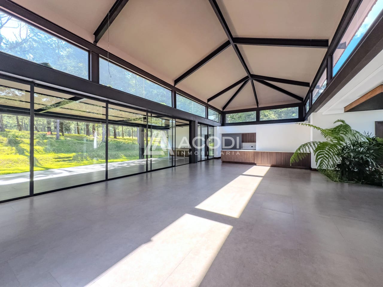 Casa en Hacienda Nueva, San José Pinula — Casa en Venta en San José Pinula, Guatemala, Ciudad — foto 2 de 13