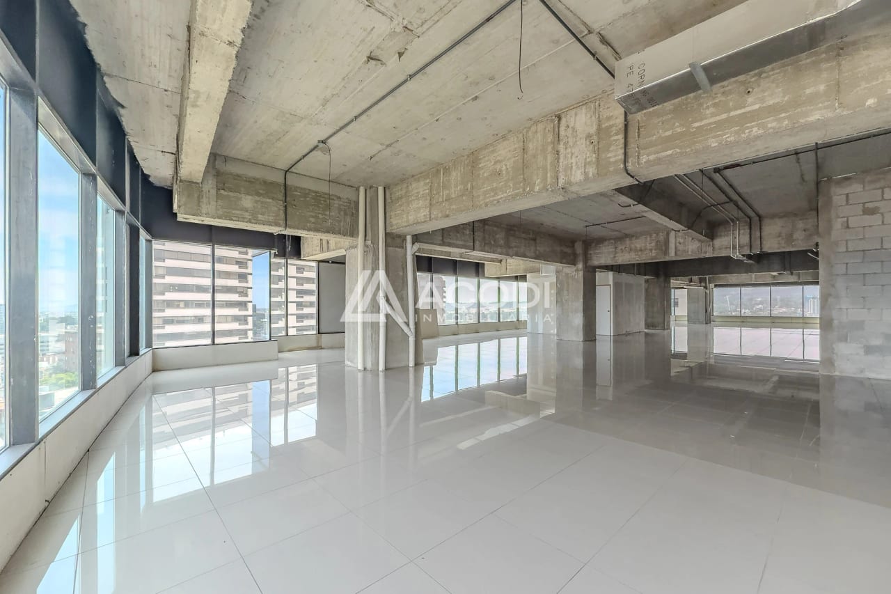 Oficina en Zona 10 — Oficina en Venta en Zona 10, Guatemala, Ciudad — foto 1 de 10