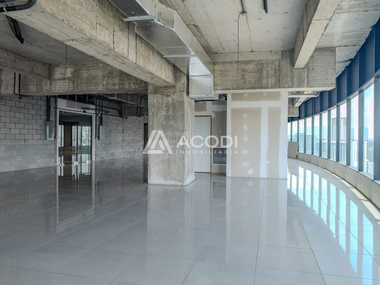 Oficina en Zona 10 — Oficina en Venta en Zona 10, Guatemala, Ciudad — foto 6 de 10