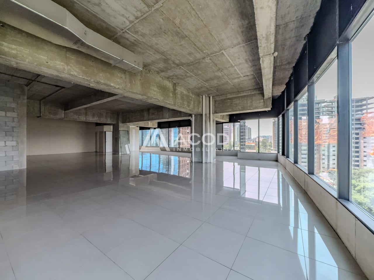 Oficina en Zona 10 — Oficina en Venta en Zona 10, Guatemala, Ciudad — foto 7 de 10