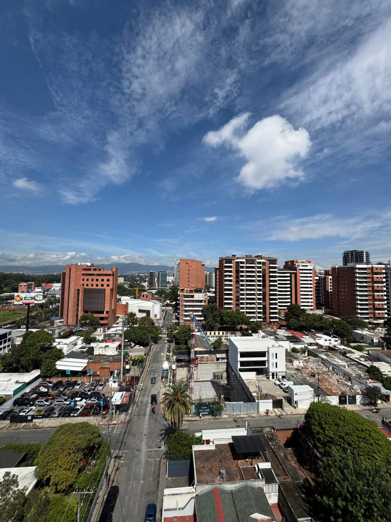 Apartamento en Zona 10 — Apartamento en Venta en Zona 10, Guatemala, Ciudad — foto 3 de 7