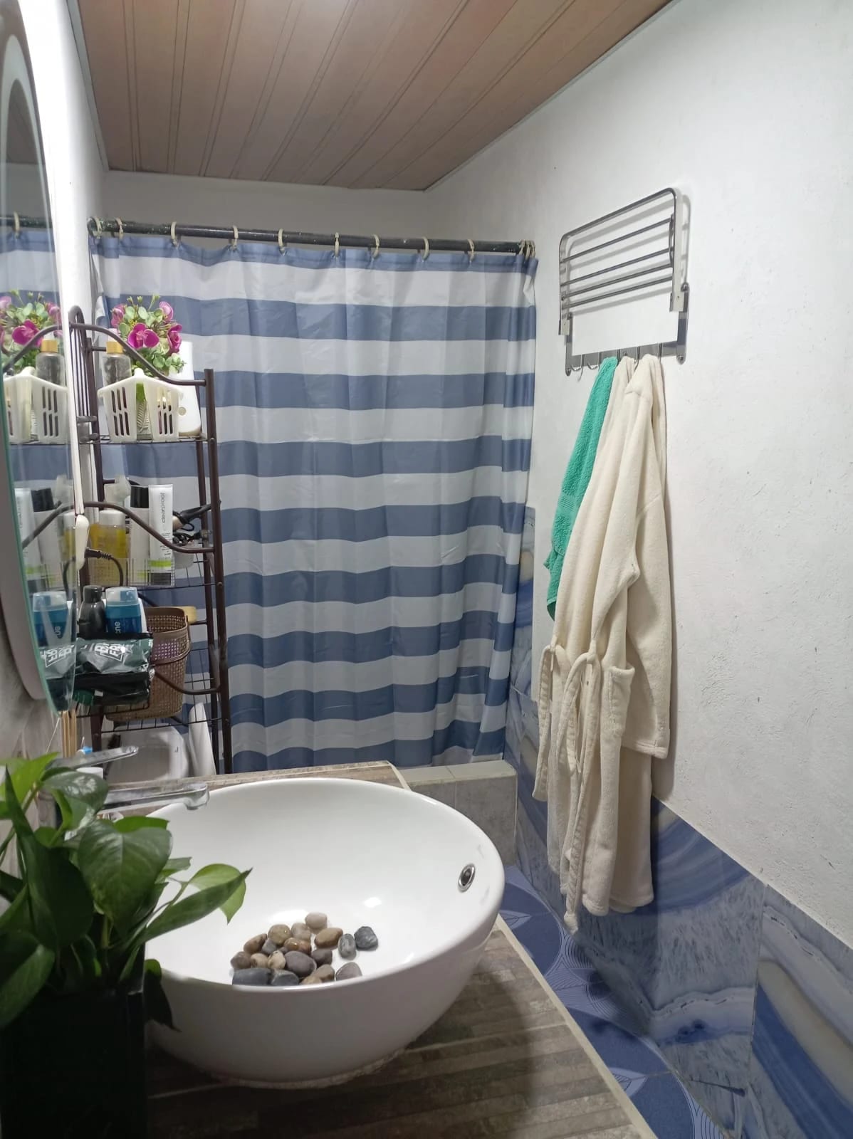 Propiedad comercial en ruta Interamericana, El Tejar, Chimaltenango — Casa en Alquiler en El Tejar, Chimaltenango — foto 6 de 7