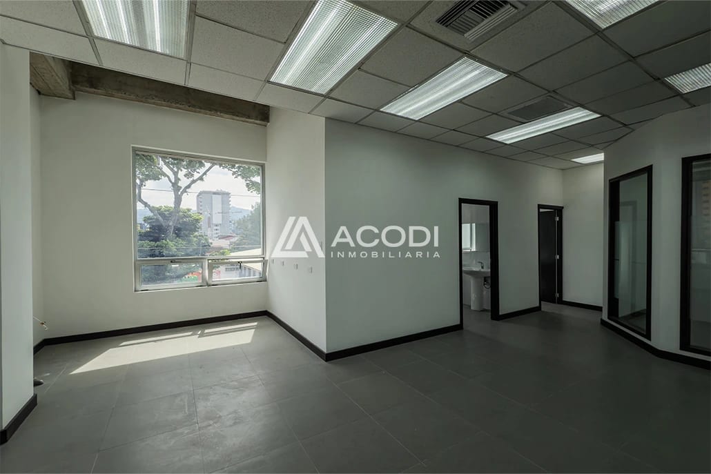 Oficina en Zona 10 — Oficina en Venta en Zona 10, Guatemala, Ciudad — foto 4 de 9