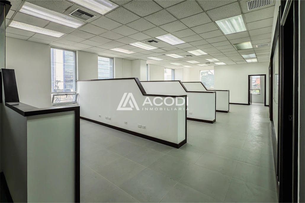 Oficina en Zona 10 — Oficina en Venta en Zona 10, Guatemala, Ciudad — foto 1 de 9