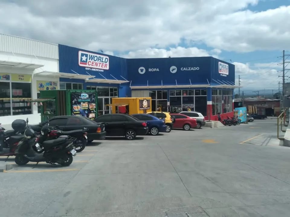 Locales en zona 11 de Mixco — Local en Alquiler en Zona 11 Mixco, Guatemala, Ciudad — foto 1 de 1