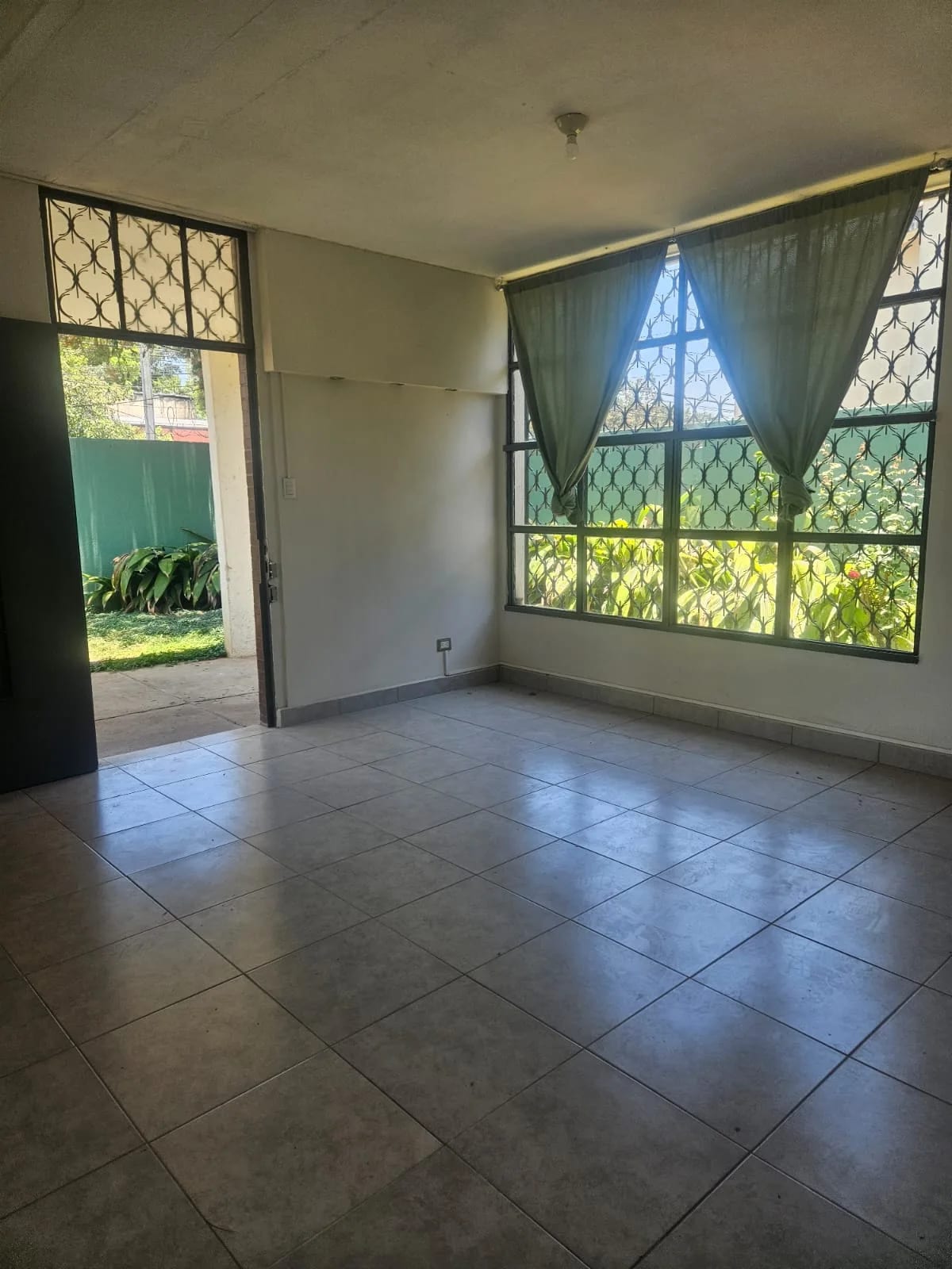 Casa en Zona 15 — Casa en Venta en Zona 15, Guatemala, Ciudad — foto 1 de 7