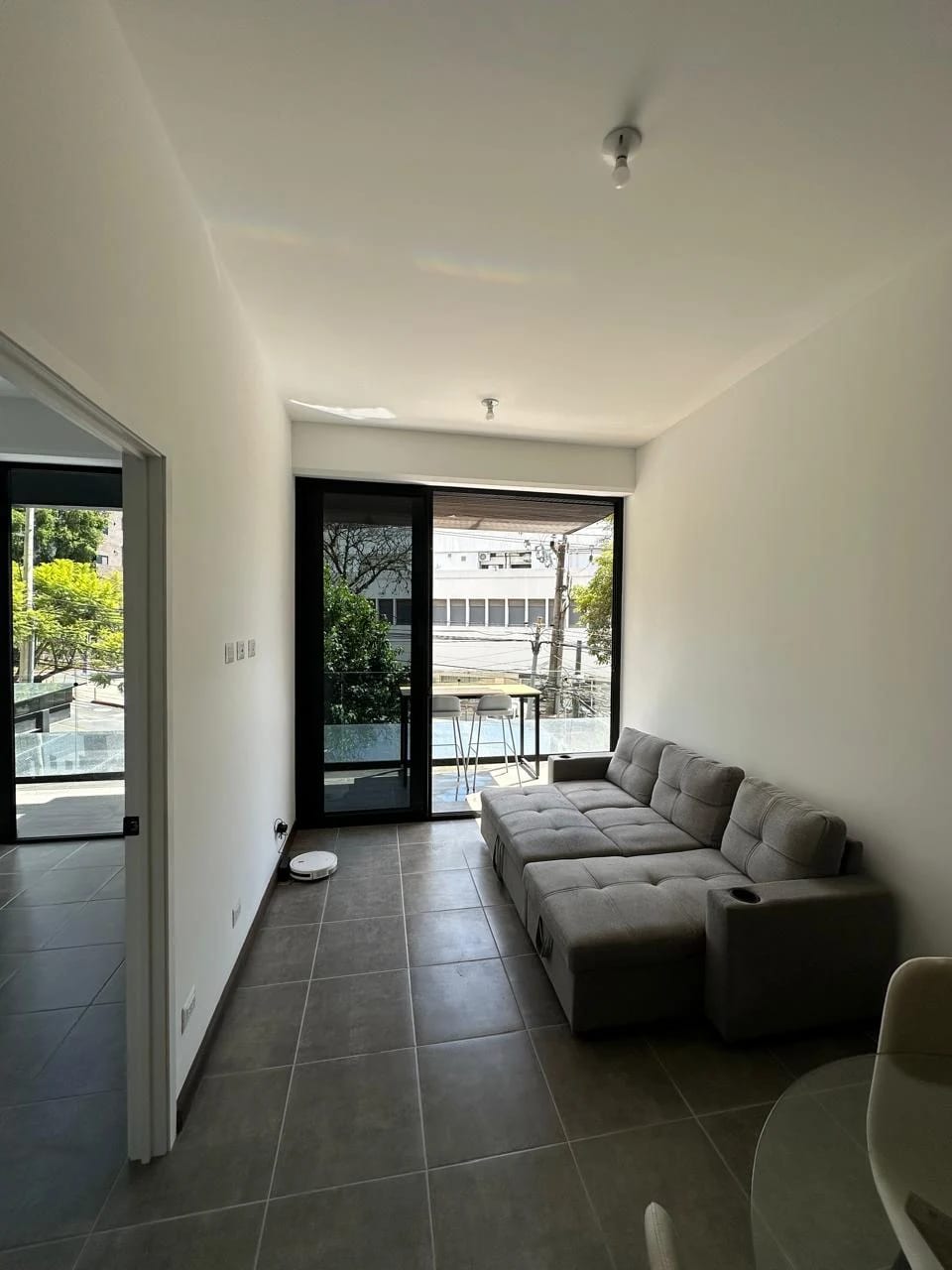Apartamento semi amueblado en Vista Hermosa I, Zona 15 — Apartamento en Alquiler en Zona 15, Guatemala, Ciudad — foto 1 de 6