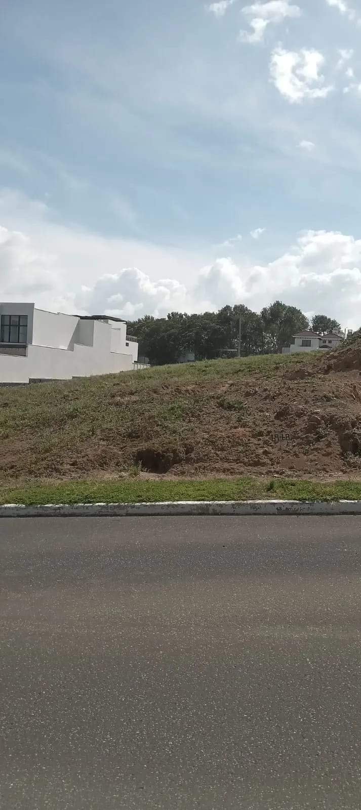 Terreno en Carretera a Santa Elena Barillas — Terreno en Venta en Villa Canales, Guatemala, Ciudad — foto 2 de 3