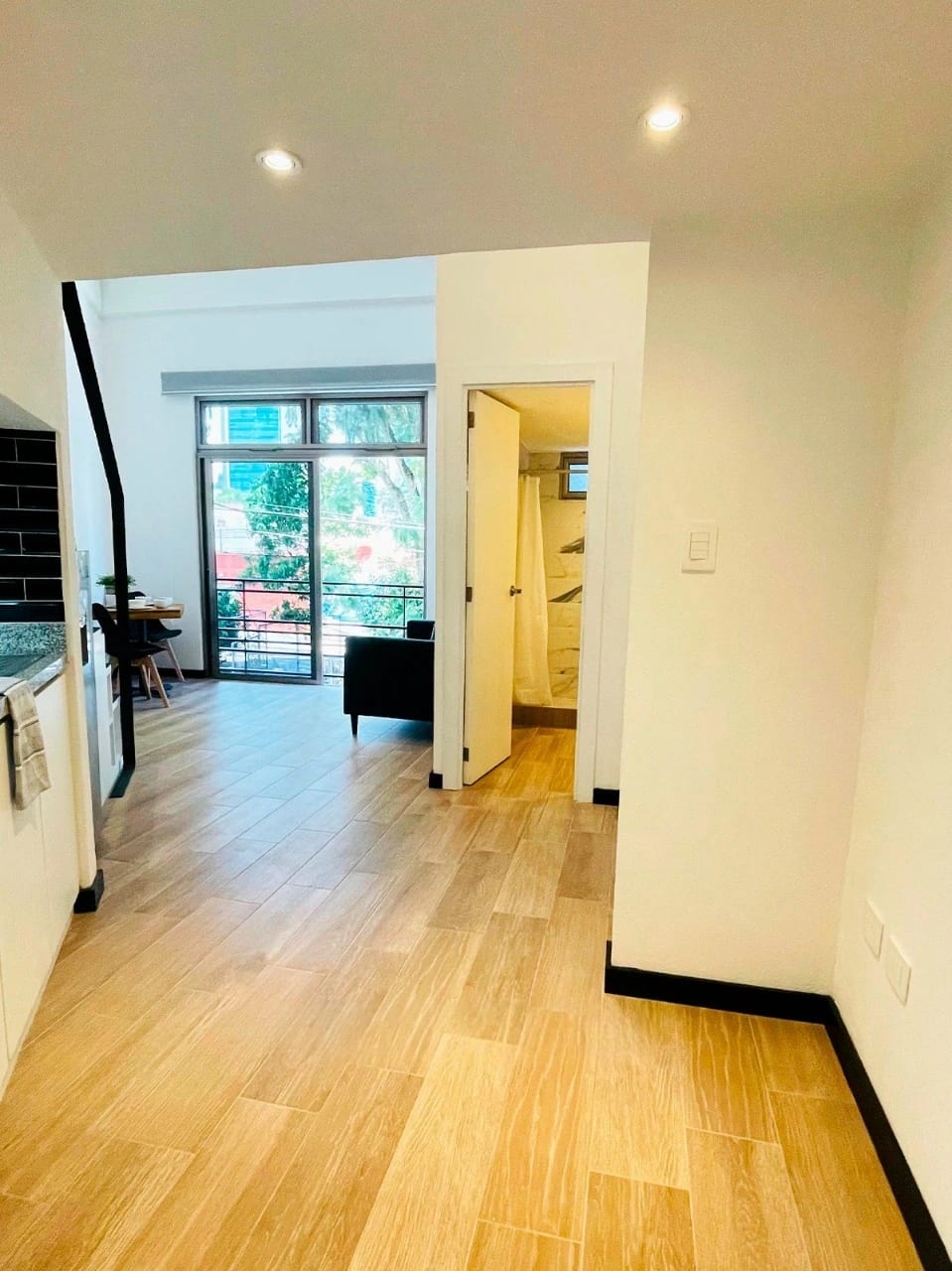 Apartamento en Zona 10 — Apartamento en Alquiler en Zona 10, Guatemala, Ciudad — foto 1 de 5