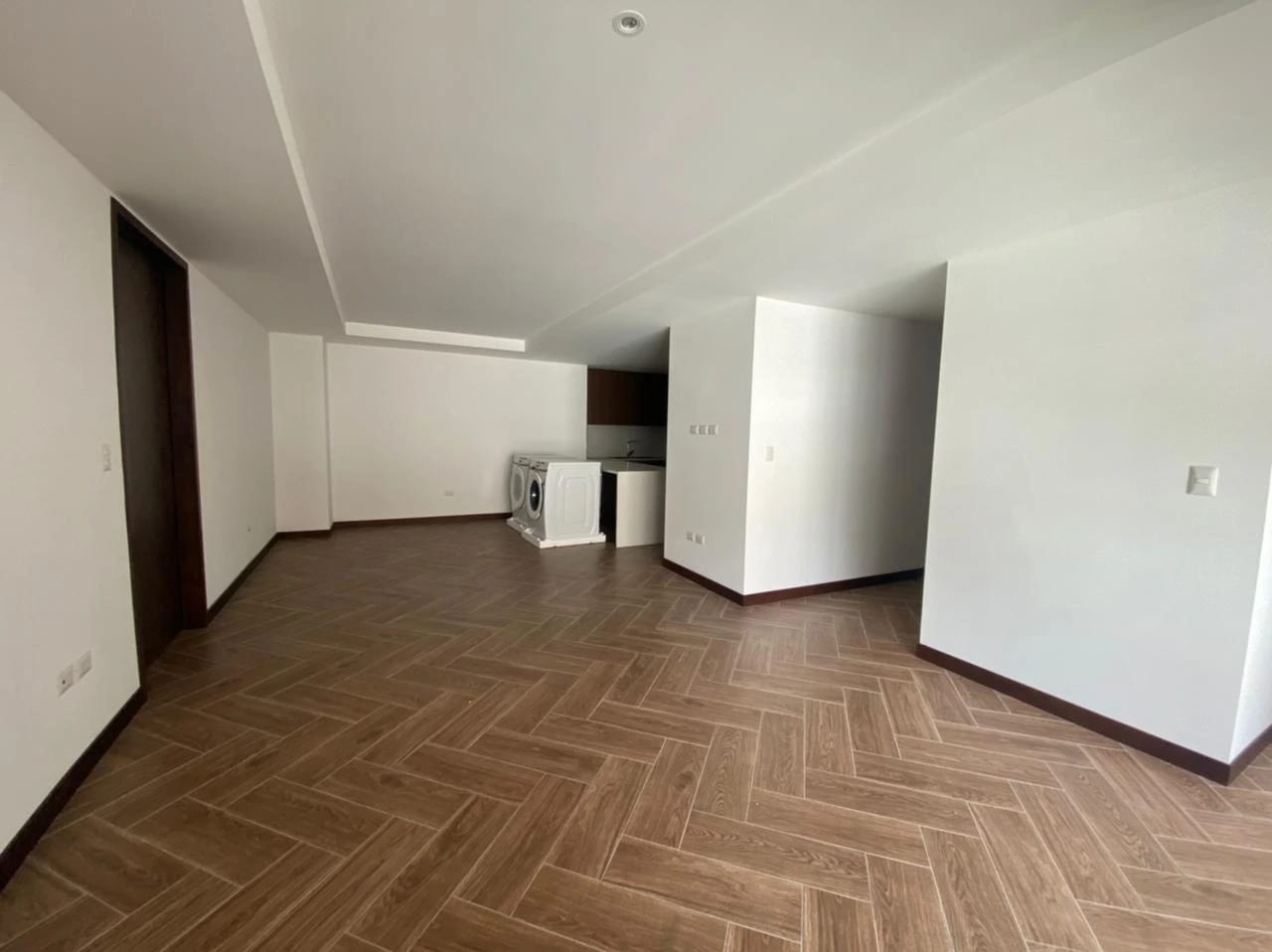 Apartamento en Vista Hermosa I, Zona 15 — Apartamento en Alquiler en Zona 15, Guatemala, Ciudad — foto 2 de 4