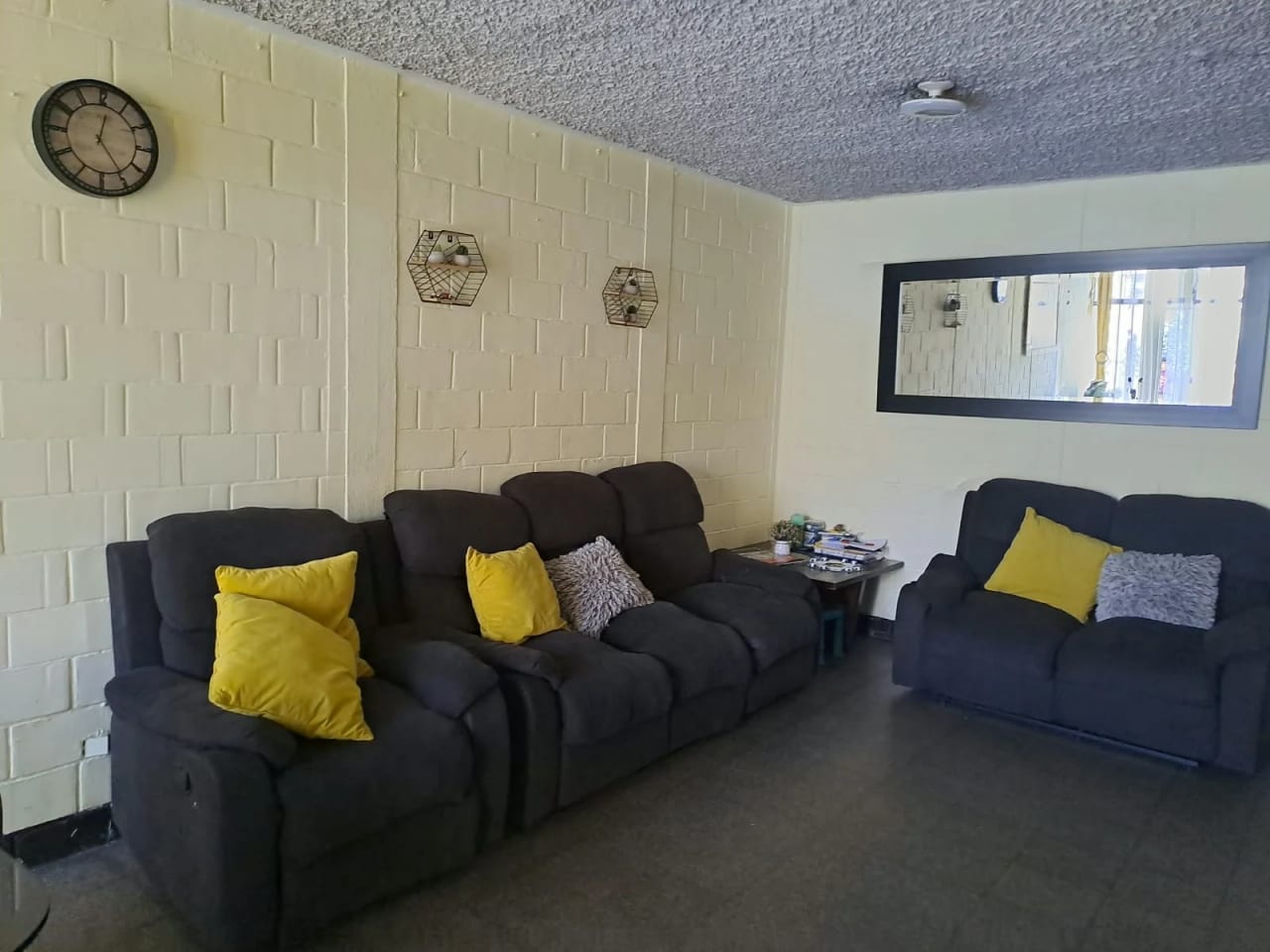 Casa de un nivel en Zona 6 de Mixco — Casa en Venta en Zona 6 Mixco, Guatemala, Ciudad — foto 3 de 4
