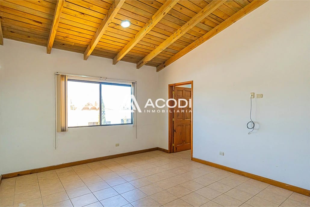 Casa en Zona 16 — Casa en Alquiler en Zona 16, Guatemala, Ciudad — foto 3 de 7